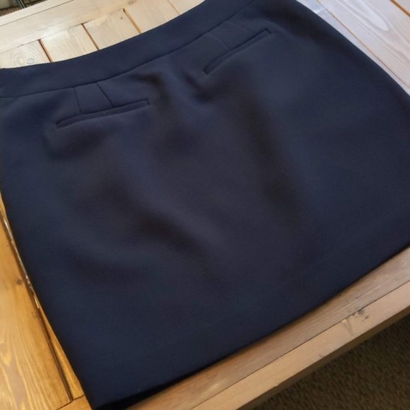 Michael Kors Black Mini Skirt with Front Zipper Detail - Picture 12 of 12